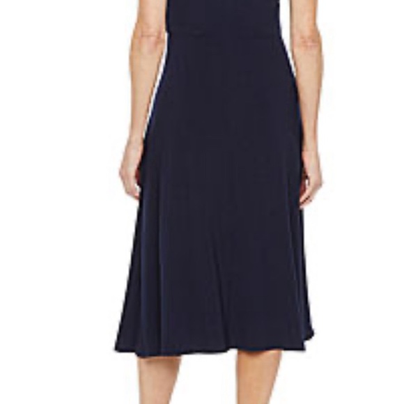 Jessica Howard designed this jacket and dress - Picture 5 of 5